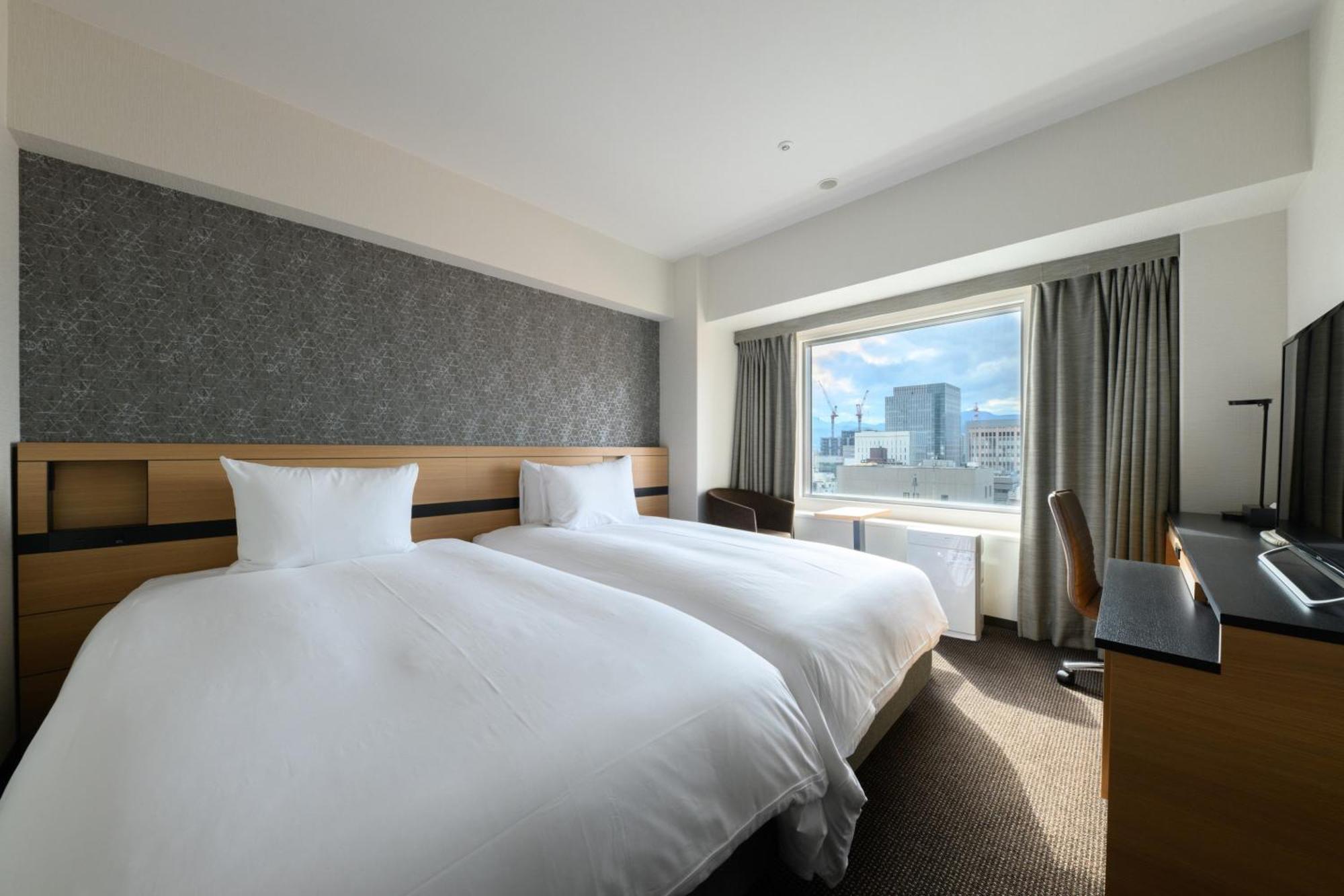 Отель Ana Crowne Plaza Sapporo By Ihg Экстерьер фото