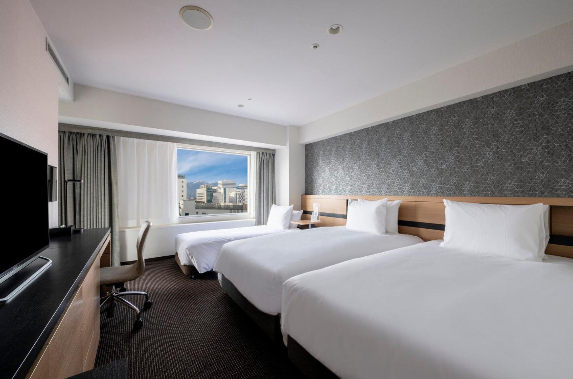 Отель Ana Crowne Plaza Sapporo By Ihg Экстерьер фото